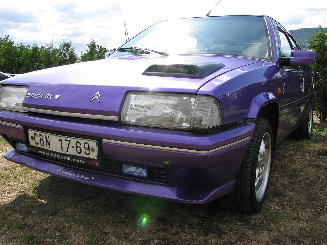 Čípak je to pěkný auto
